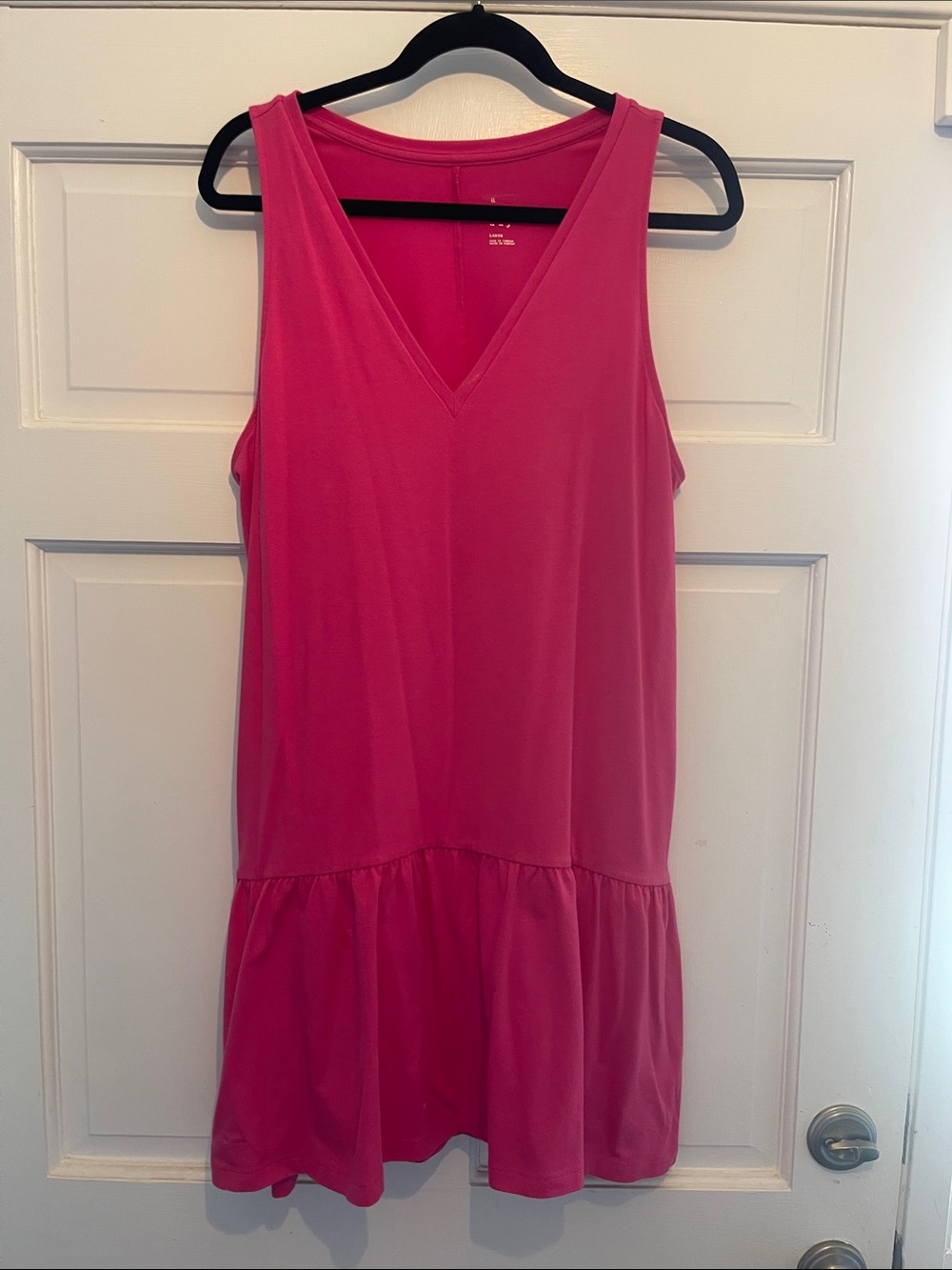 Women’s V-Neck Sleeveless Drop-Waist Dress - Hot Pink